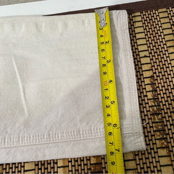 Anthropologie Straight Leg Jeans in Cream Size 26 Cotton Pockets Belt Loops Pant - Picture 16 of 16